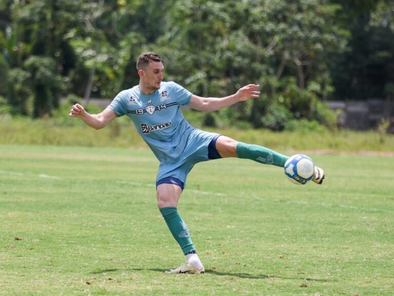 Lucas Maia é uma das peças que permanecem no Paysandu em 2025.