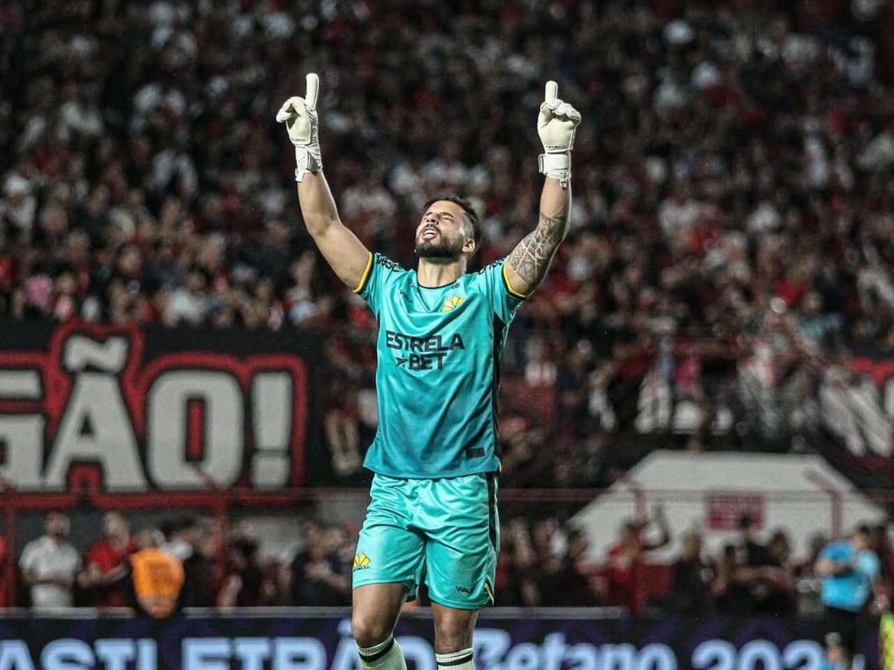 Alisson jogou a Série A pelo Criciúma em 2024